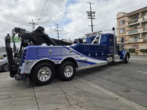 Pepe's Towing Service - photo 2