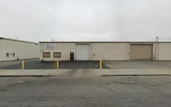 Salinas Recycling - photo 4