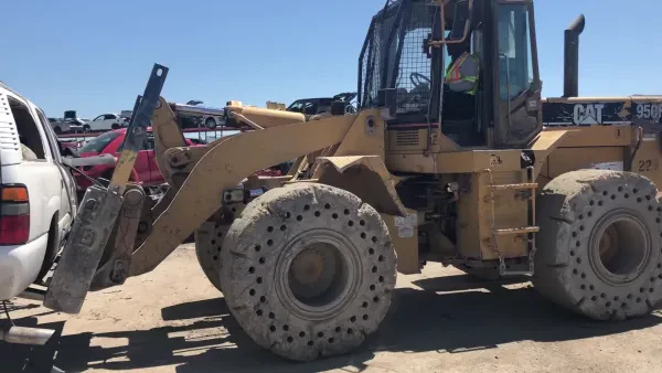 B&R Auto Wrecking - photo 2