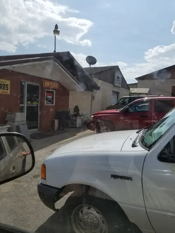 Blountville Auto Salvage - photo 2