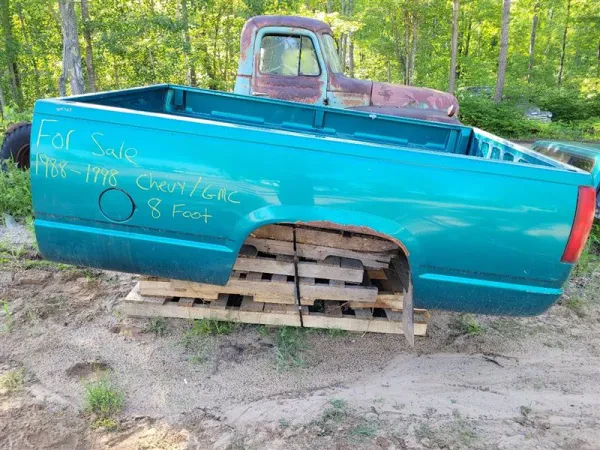 Oak Leaf Auto Salvage LLC - photo 2