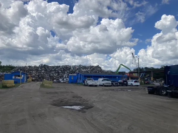 Raleigh Street Metal Recycling - photo 2