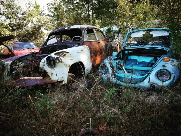 B & H Auto Parts - photo 3