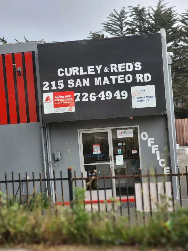 Curley & Red's Body Shop - photo 3