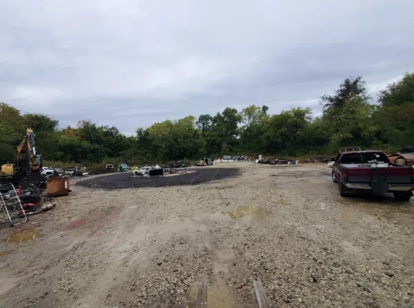 Roys' Metal Recycling ️ ️ ️ ️ ️ ️ - photo 4