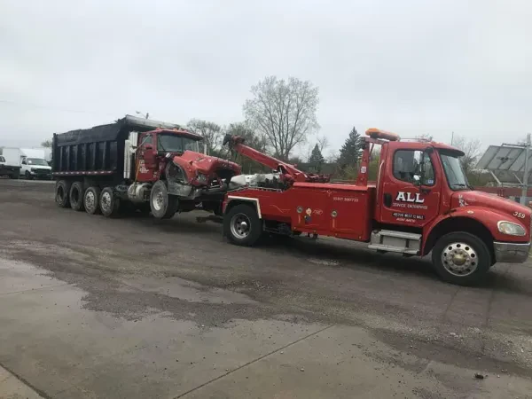 Boulevard & Trumbull Towing - photo 3