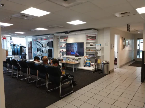 Raceway Nissan - photo 2