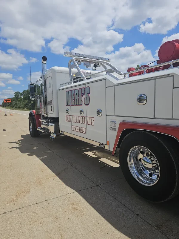 Merl's Towing Service - photo 2