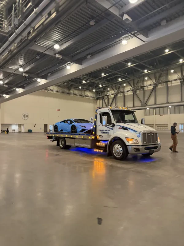 Grand Valley Towing and Transport - photo 2