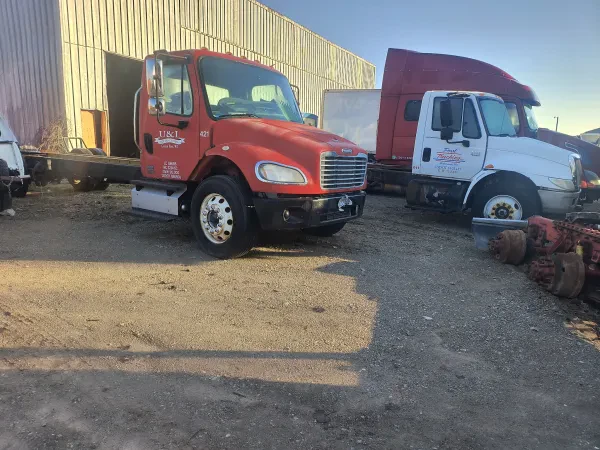 Valley Truck Salvage - photo 3