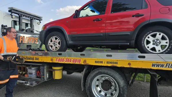 Floyd's Towing - photo 4