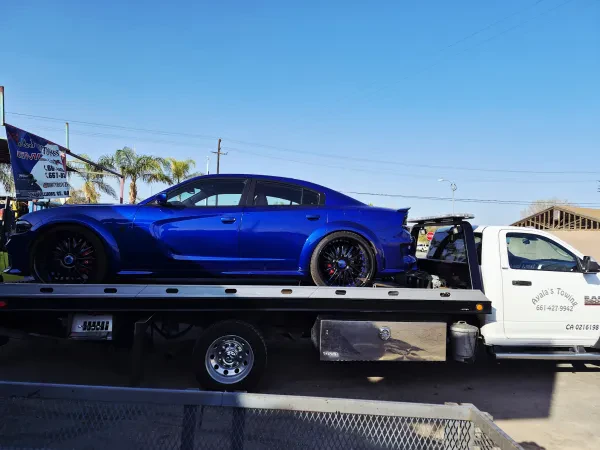 Ayala's Towing - photo 4