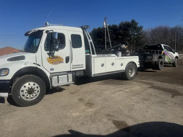 Hensley Towing and Recovery - photo 2