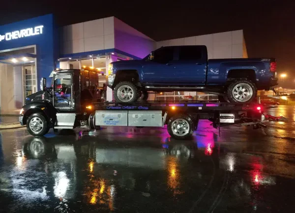 Titan Towing - photo 4