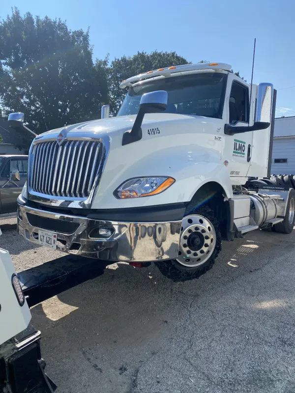 1st Class Wrecker Service LLC - photo 4