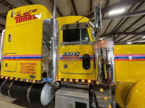 Don's Truck Towing & Truck Wash Inc. - photo 2