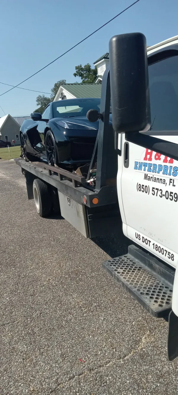 H & H Enterprises 24/7 TOWING - photo 3