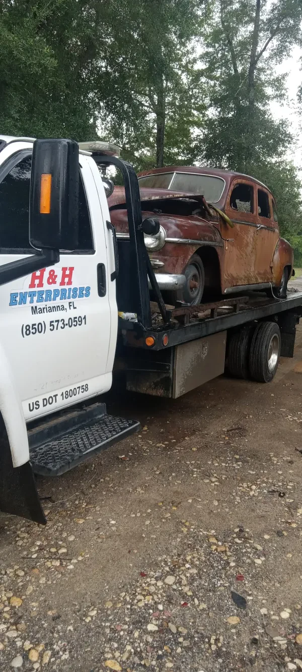 H & H Enterprises 24/7 TOWING - photo 4