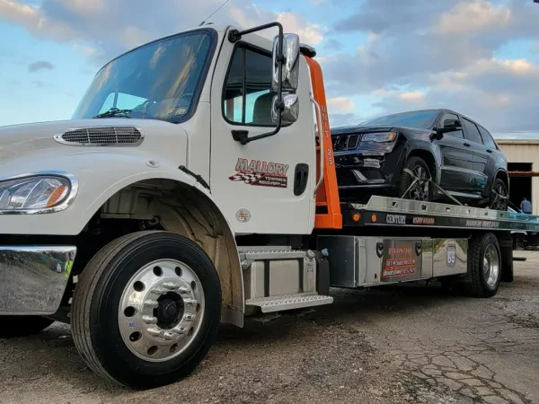 Mallory Towing & Recovery Inc - photo 3