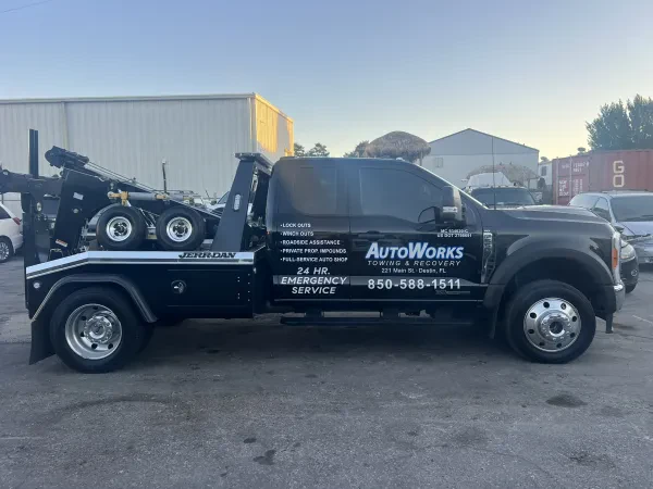 AutoWorks Towing & Recovery - photo 2