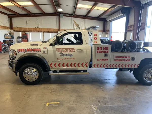 United Towing Service - photo 3