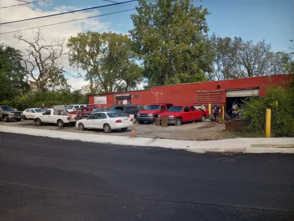 Bill's City Auto Parts - photo 3