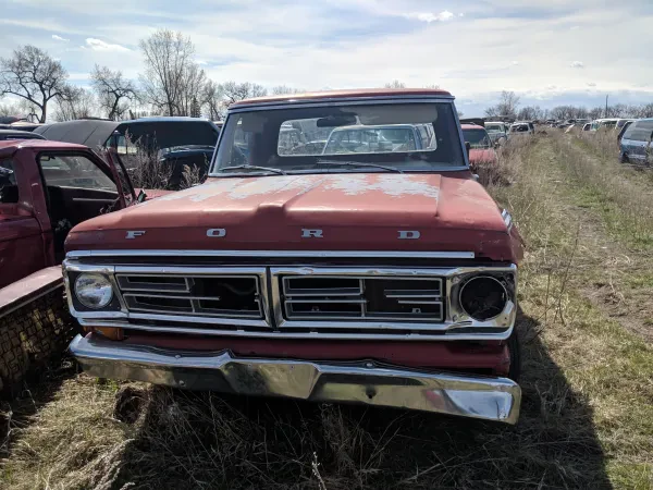 Swartwout Auto Salvage - photo 3
