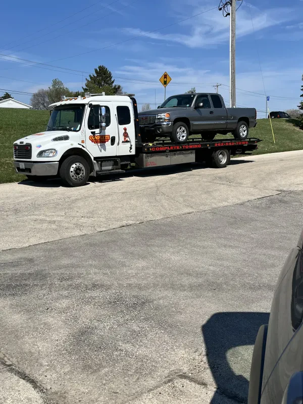 Complete Towing and Recovery - photo 2