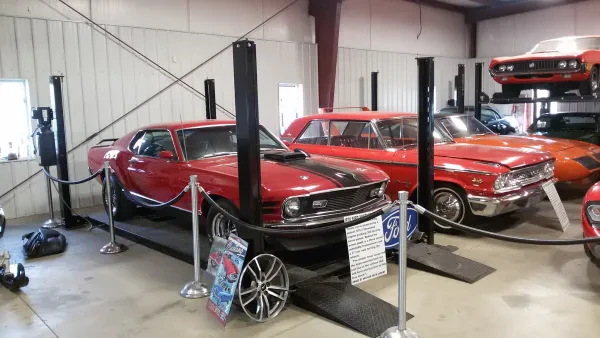 La Point Discount Auto Parts - photo 4