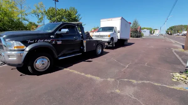 King's Towing And Auto Repair LLC - photo 2