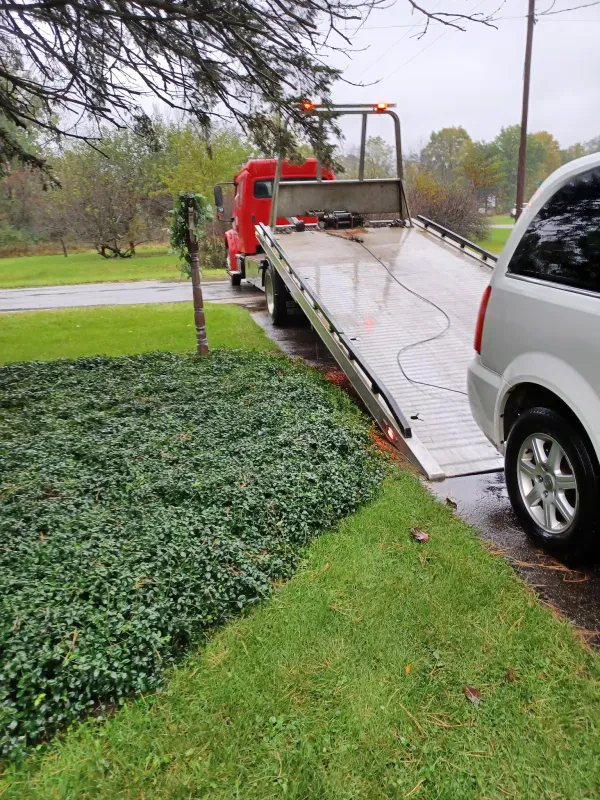 Goldsworthy's Towing & Recovery - photo 2