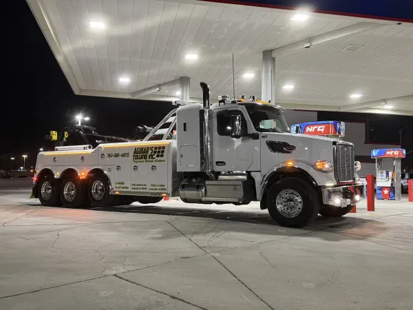 Aguiar's Towing Inc. - photo 2