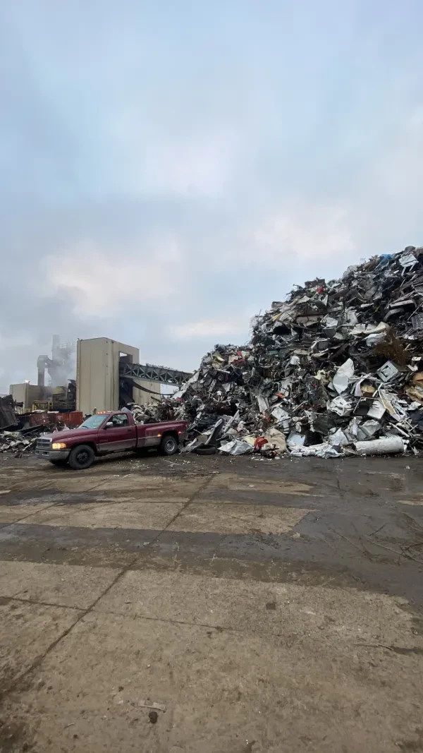 Ferrous Processing & Trading Co Pontiac LLC - photo 2
