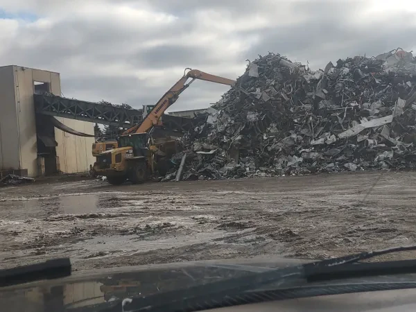 Ferrous Processing & Trading Co Pontiac LLC - photo 3