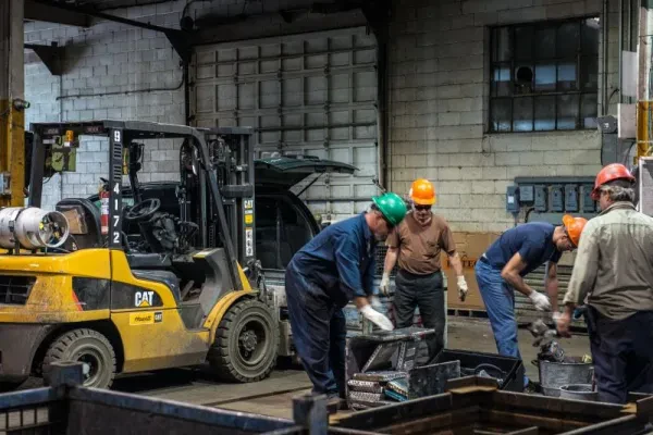 Hi-Way Auto Equipment - photo 2