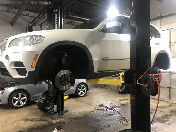 Real Autohaus Automotive Arlington Heights - photo 3