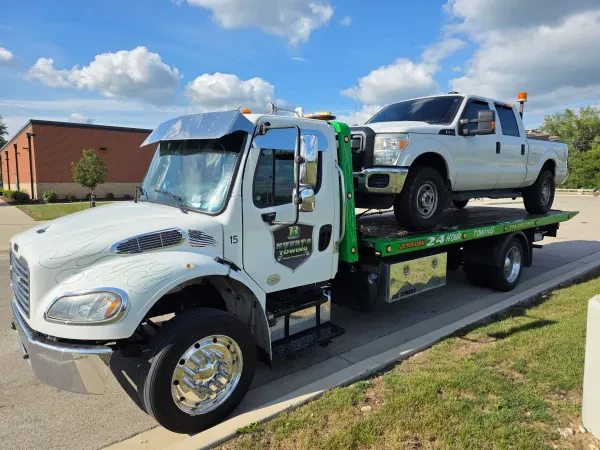 B Huerta Towing LLC - photo 3