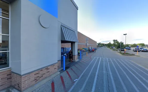 Rand Auto Center Plaza - photo 4