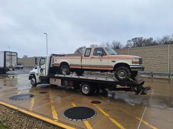 Top Notch Towing & Recovery - photo 4