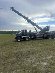 John's Towing