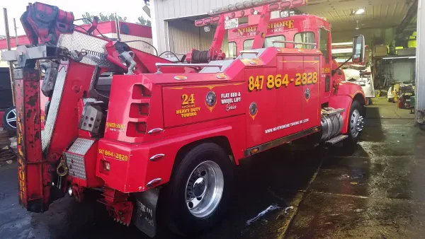 North Shore Towing & Semi Truck Heavy Wrecker - photo 4