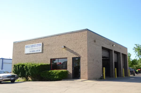 Roselle Service Center - photo 2