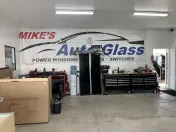 Mike's Auto Glass