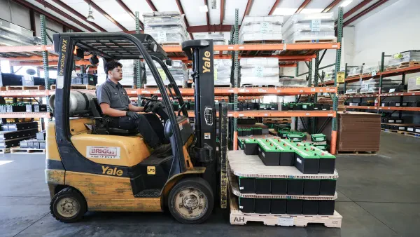 Interstate Batteries Distributor - photo 3