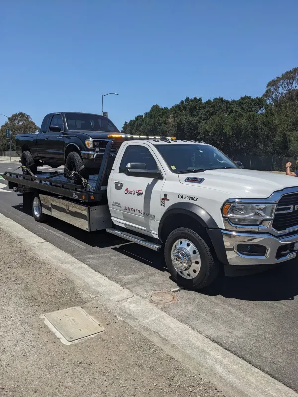 Pleasanton Towing Company - photo 4