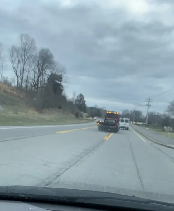 Holts Towing - photo 2