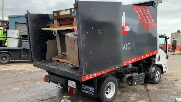 Junk Deal | Junk Removal Company - photo 2