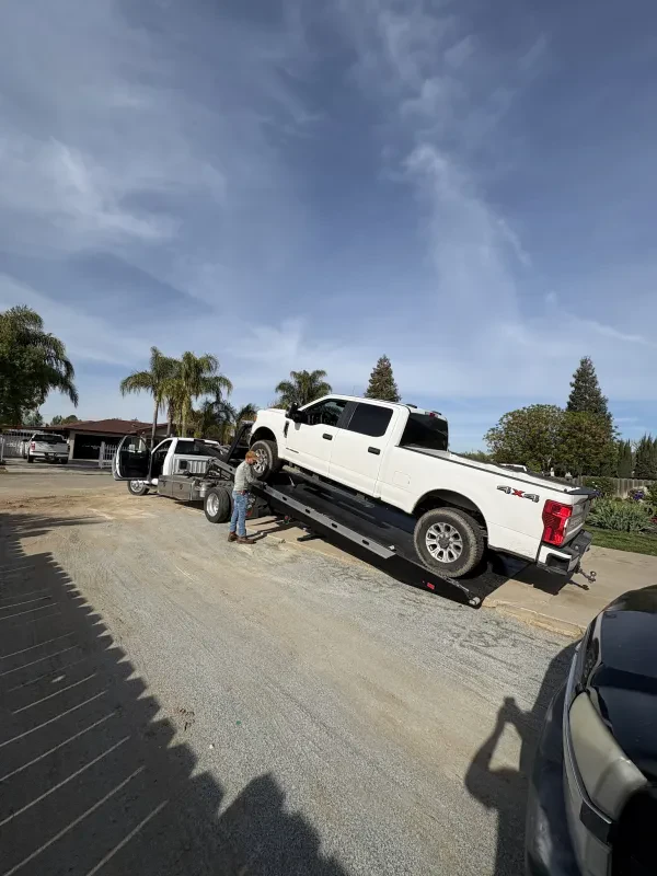 Suarez Towing - photo 4