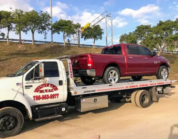 REVOLUTION TOWING - photo 4