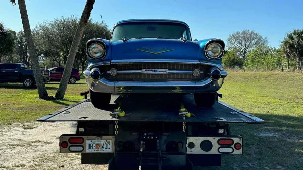 G & J Towing - photo 3
